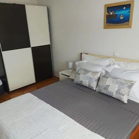 Sky Lux Apartment *